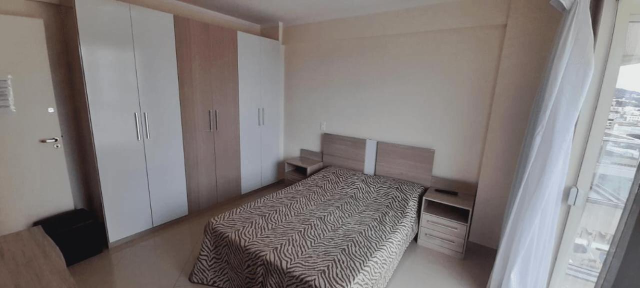 Lindo Apartamento No Coracao Da Cidade - Apartamento Inteiro Ou Seja Nao E Compartilhado Com Outras Pessoas - Perto De Tudo - 2 Quartos - Ar Condicionado - Churrasqueira - Cozinha Completa - 120 Metros Quadrados Ao Todo - Quartos Com 12 Metros Quadra 우니앙 다 비토리아 외부 사진